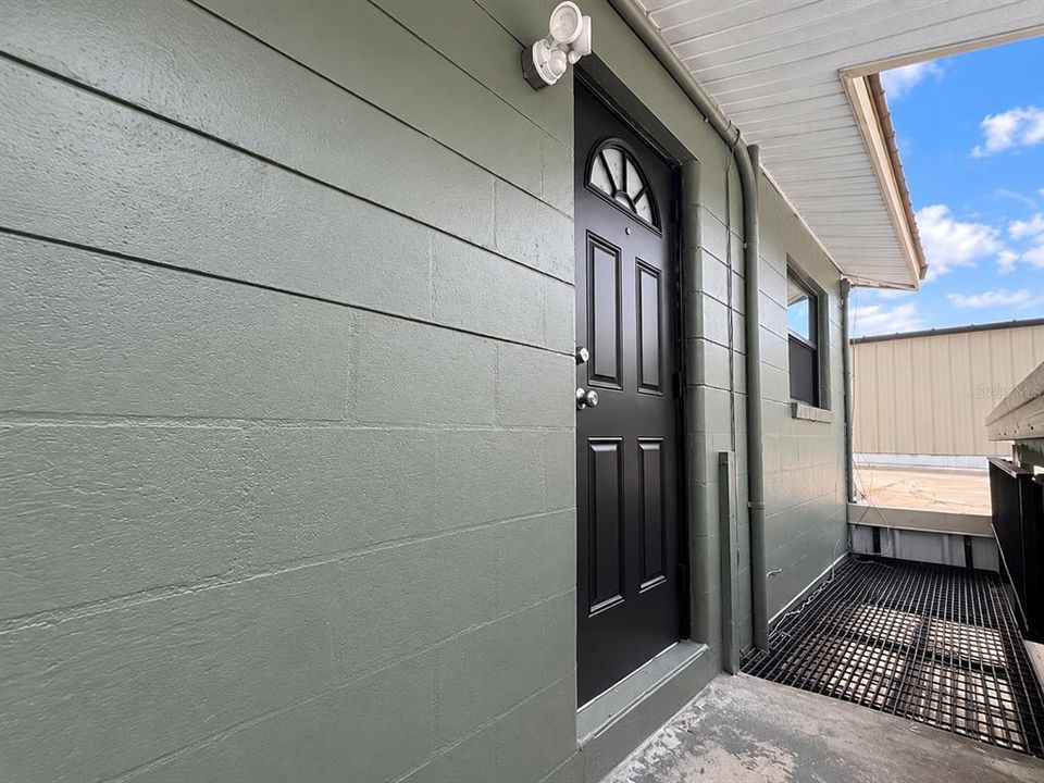 For Rent: $1,500 (1 beds, 1 baths, 399 Square Feet)