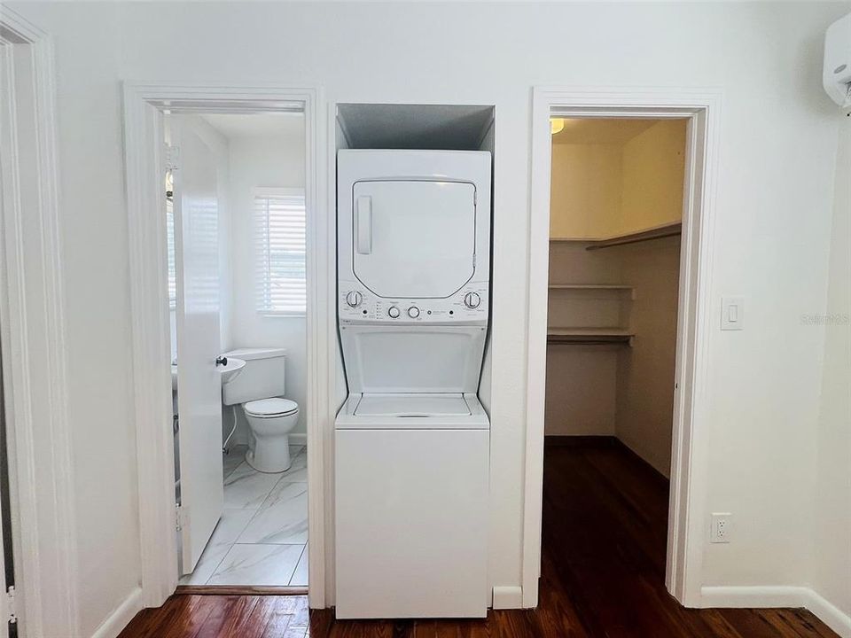 For Rent: $1,500 (1 beds, 1 baths, 399 Square Feet)