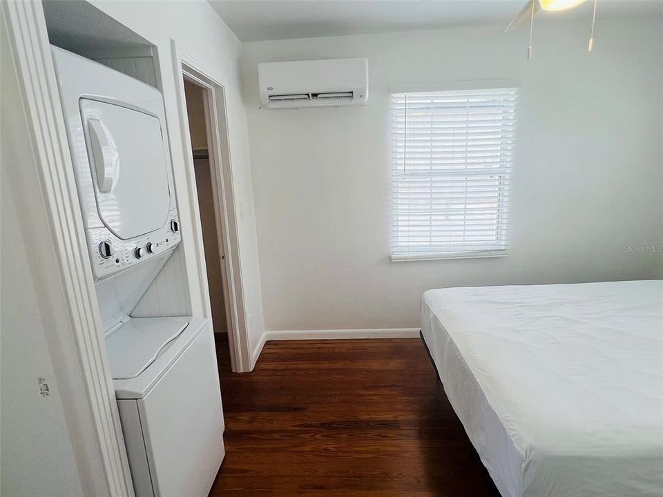 For Rent: $1,500 (1 beds, 1 baths, 399 Square Feet)