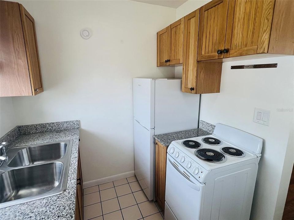 For Rent: $1,500 (1 beds, 1 baths, 399 Square Feet)