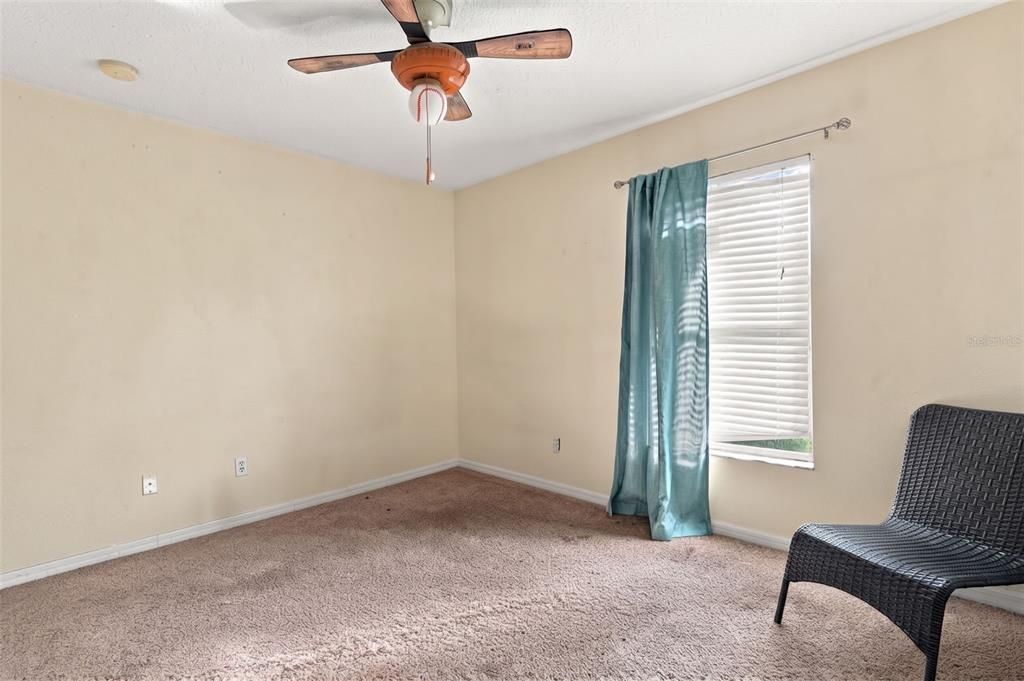 For Sale: $290,000 (3 beds, 2 baths, 1828 Square Feet)