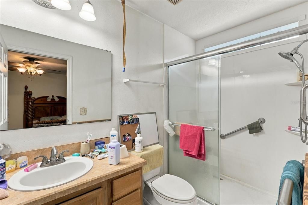 For Sale: $290,000 (3 beds, 2 baths, 1828 Square Feet)