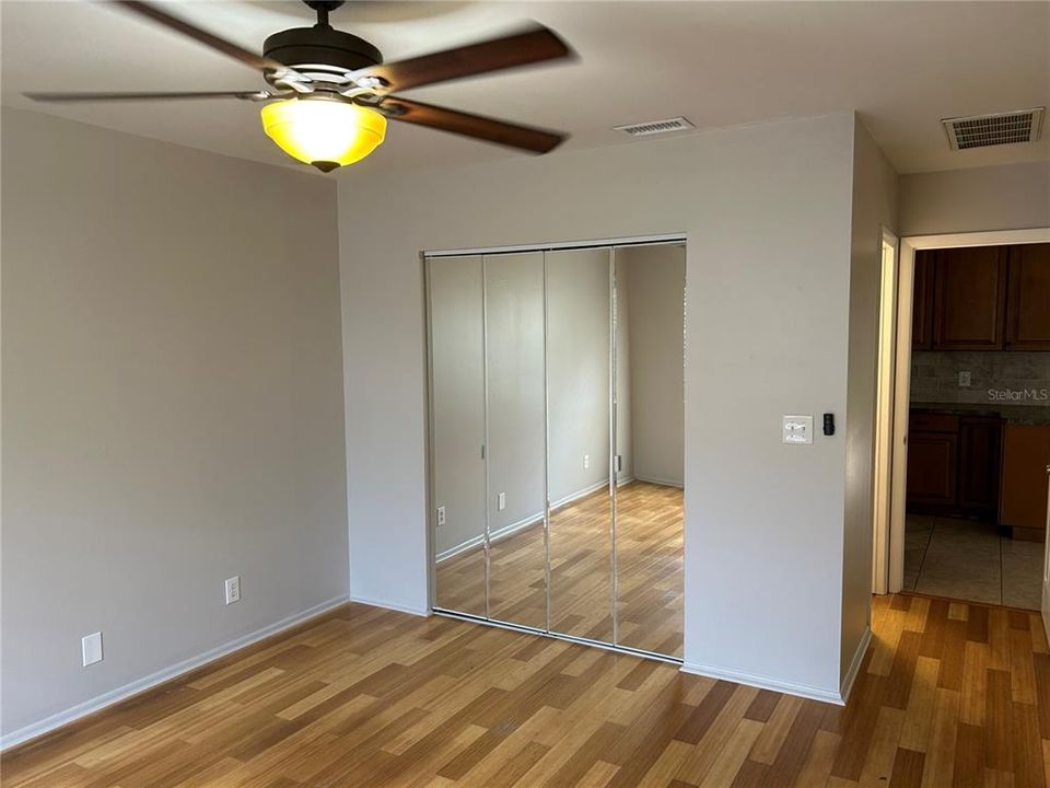 En Renta: $2,995 (3 camas, 2 baños, 1250 Pies cuadrados)