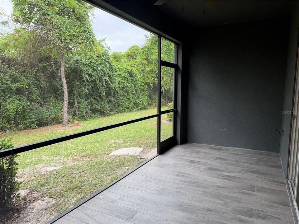 For Rent: $2,100 (3 beds, 2 baths, 1707 Square Feet)