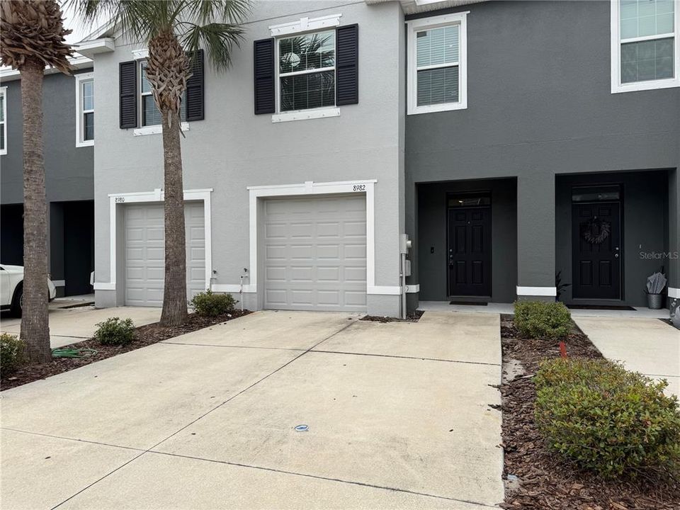 For Rent: $2,100 (3 beds, 2 baths, 1707 Square Feet)