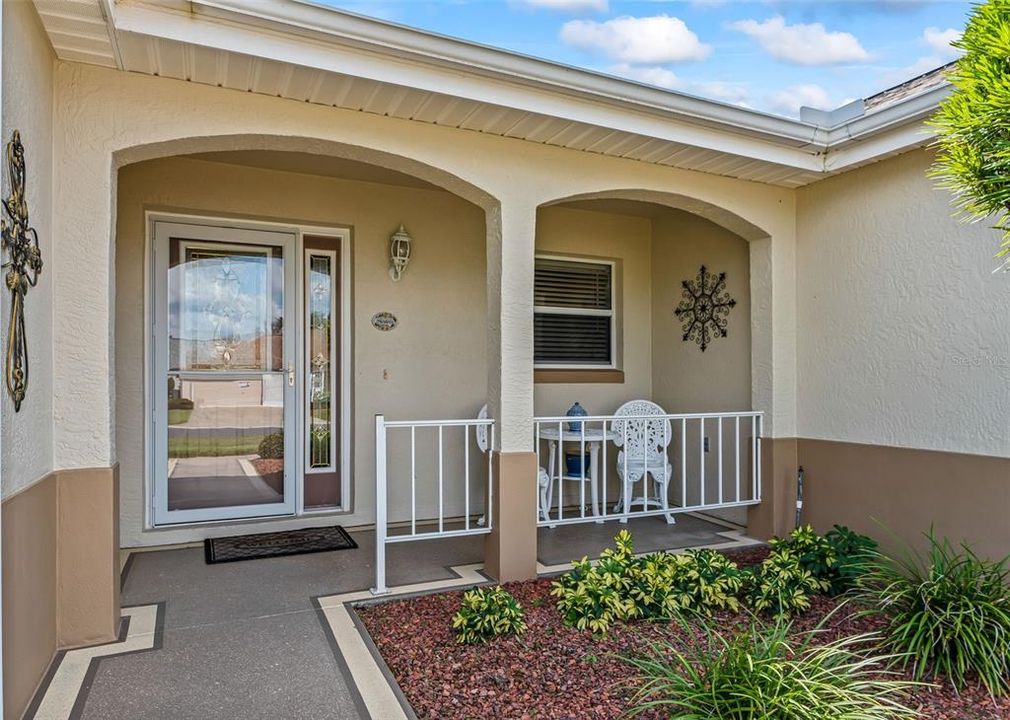 For Sale: $356,000 (3 beds, 2 baths, 1904 Square Feet)