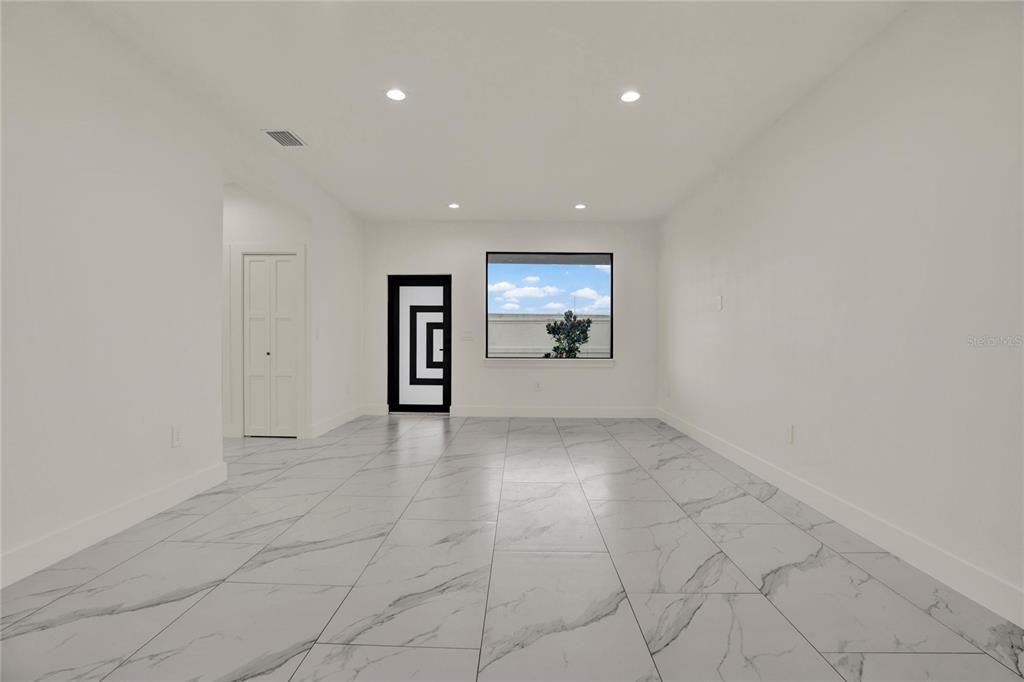 For Sale: $565,000 (3 beds, 2 baths, 1441 Square Feet)