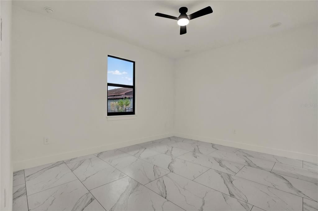For Sale: $565,000 (3 beds, 2 baths, 1441 Square Feet)