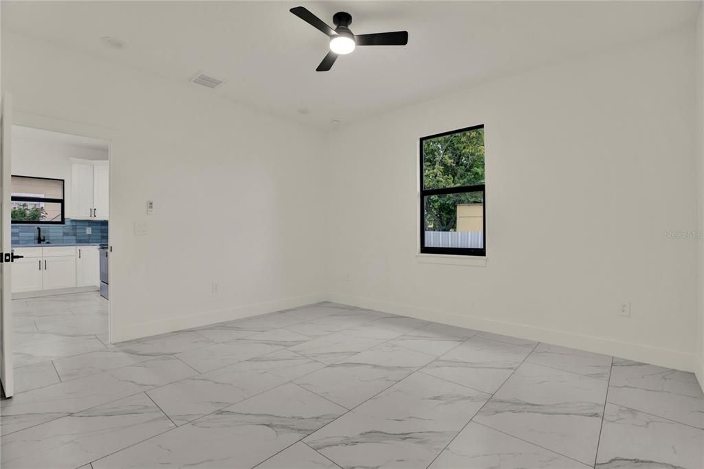 For Sale: $565,000 (3 beds, 2 baths, 1441 Square Feet)