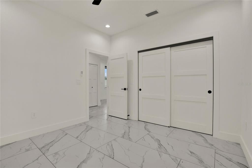 For Sale: $565,000 (3 beds, 2 baths, 1441 Square Feet)