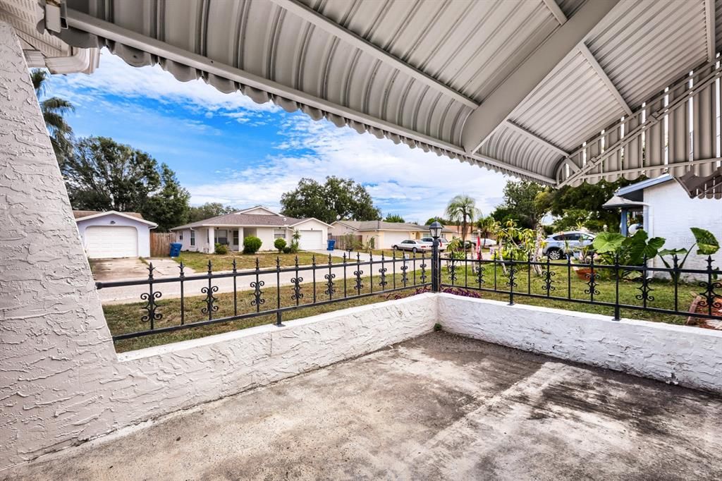 For Sale: $240,000 (3 beds, 2 baths, 1444 Square Feet)