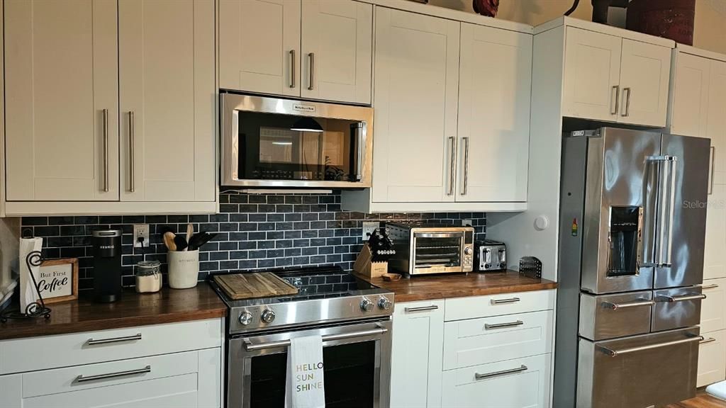 В аренду: $2,400 (3 спален, 2 ванн, 1646 Квадратных фут)