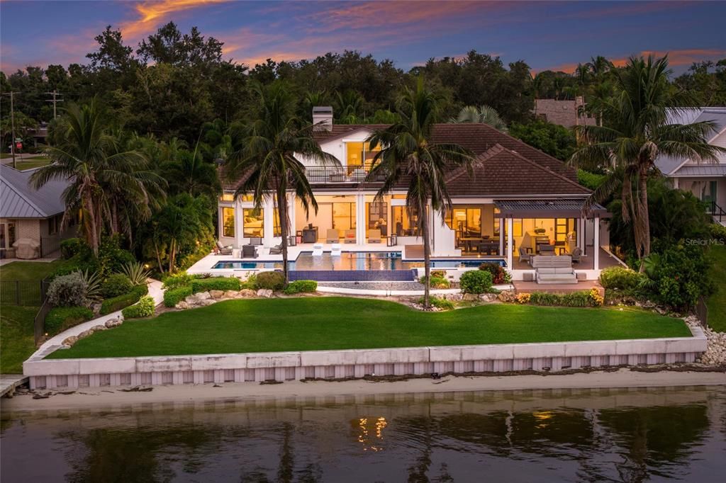 На продажу: $4,399,000 (4 спален, 4 ванн, 4539 Квадратных фут)