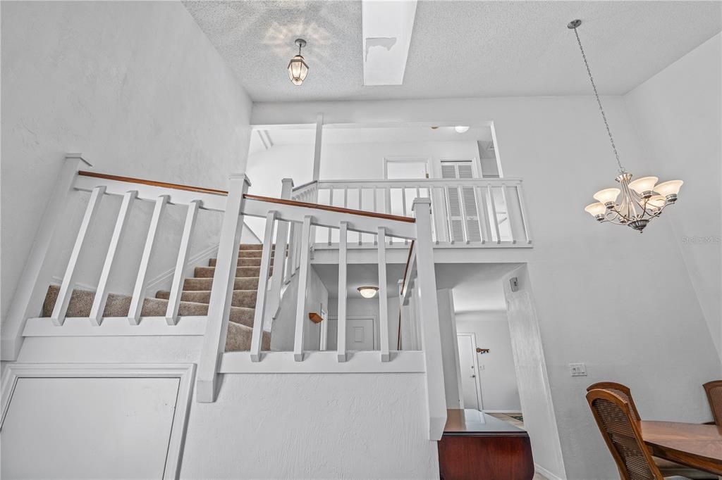 For Sale: $249,000 (3 beds, 2 baths, 2008 Square Feet)