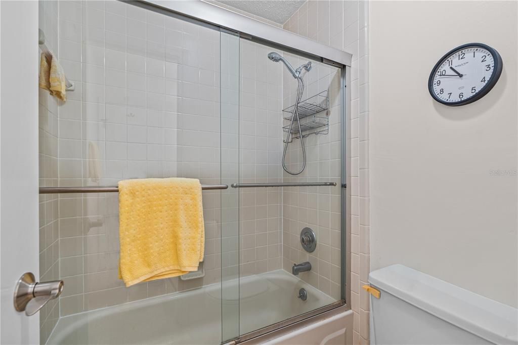 For Sale: $249,000 (3 beds, 2 baths, 2008 Square Feet)