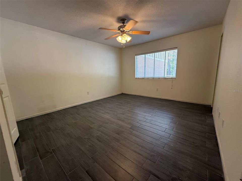 En Venta: $105,900 (2 camas, 2 baños, 900 Pies cuadrados)
