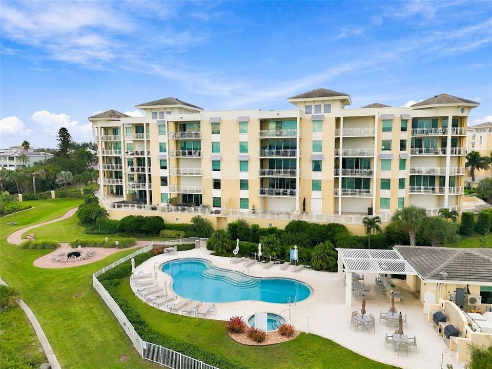 En Venta: $2,940,000 (3 camas, 3 baños, 2495 Pies cuadrados)
