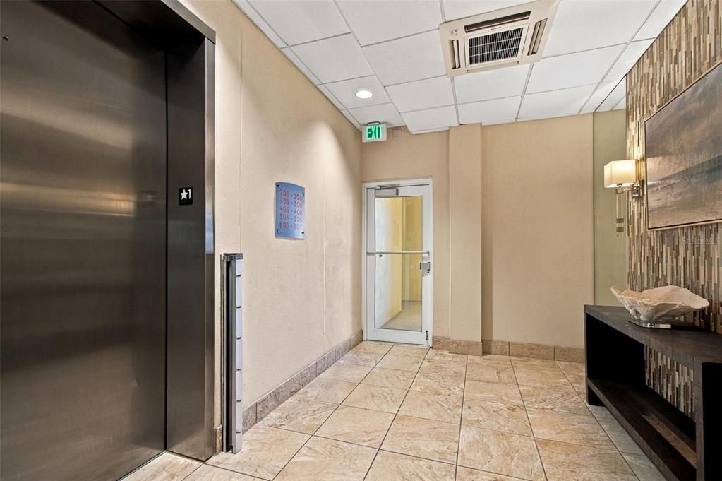 En Venta: $2,940,000 (3 camas, 3 baños, 2495 Pies cuadrados)