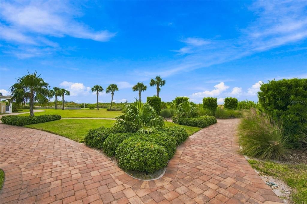 En Venta: $2,940,000 (3 camas, 3 baños, 2495 Pies cuadrados)