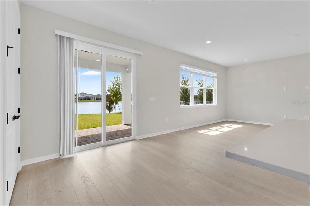 For Rent: $2,800 (4 beds, 3 baths, 2207 Square Feet)