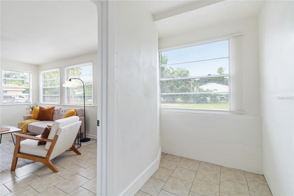 En Venta: $245,000 (2 camas, 1 baños, 864 Pies cuadrados)