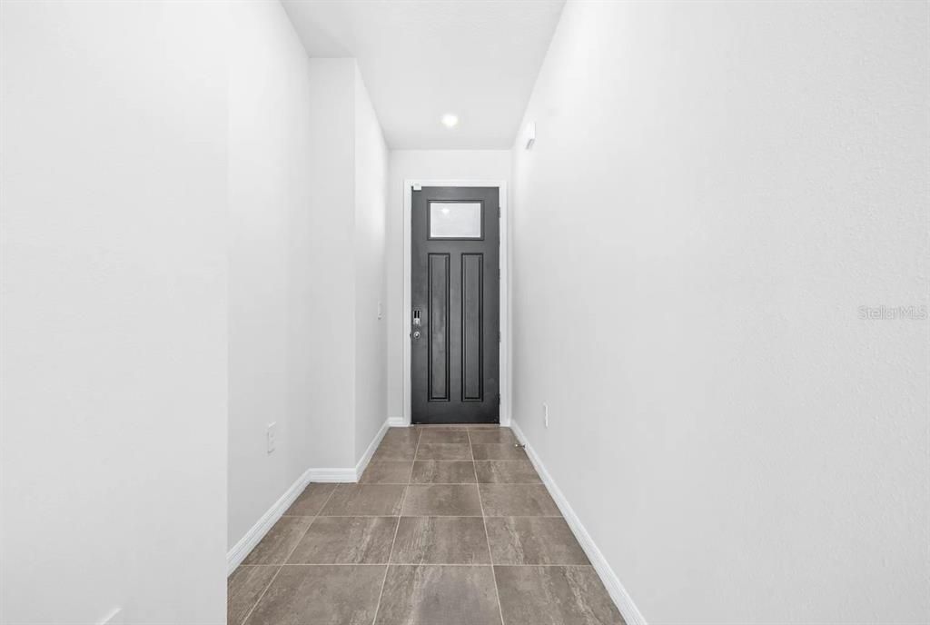 For Rent: $2,250 (4 beds, 2 baths, 1340 Square Feet)