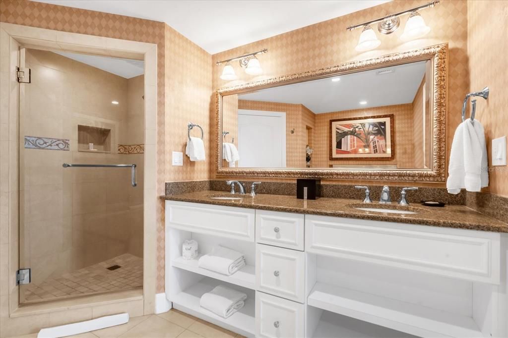 For Sale: $479,000 (2 beds, 2 baths, 1646 Square Feet)