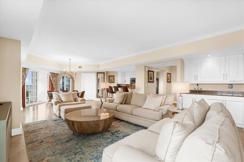 For Sale: $479,000 (2 beds, 2 baths, 1646 Square Feet)
