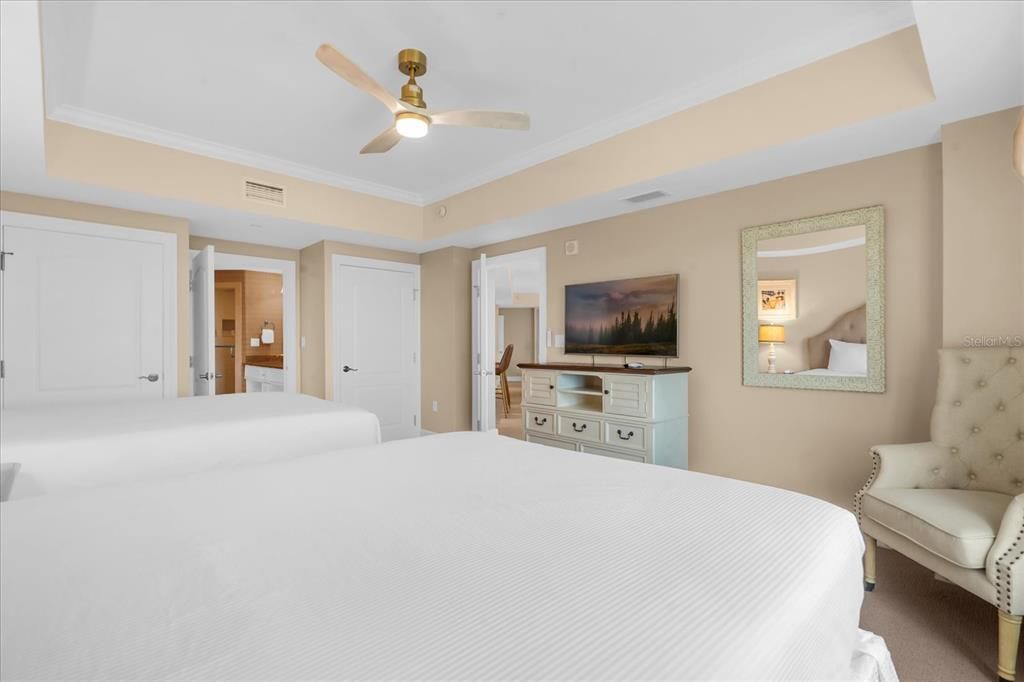 For Sale: $479,000 (2 beds, 2 baths, 1646 Square Feet)