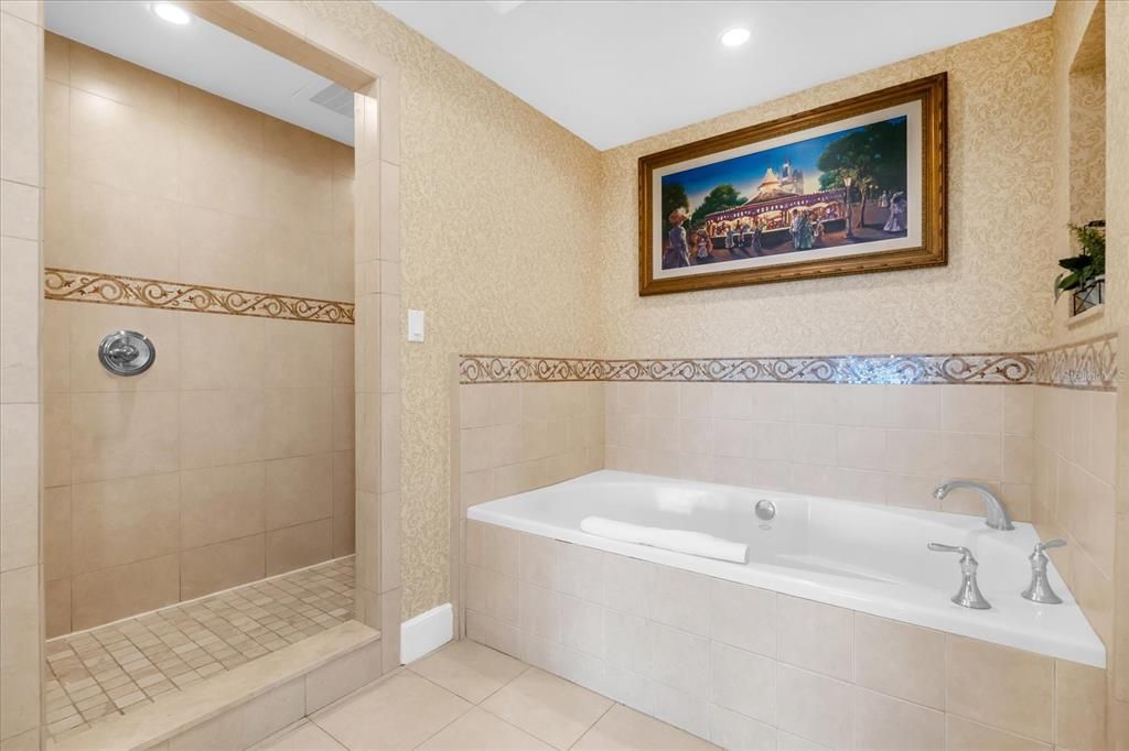 For Sale: $479,000 (2 beds, 2 baths, 1646 Square Feet)