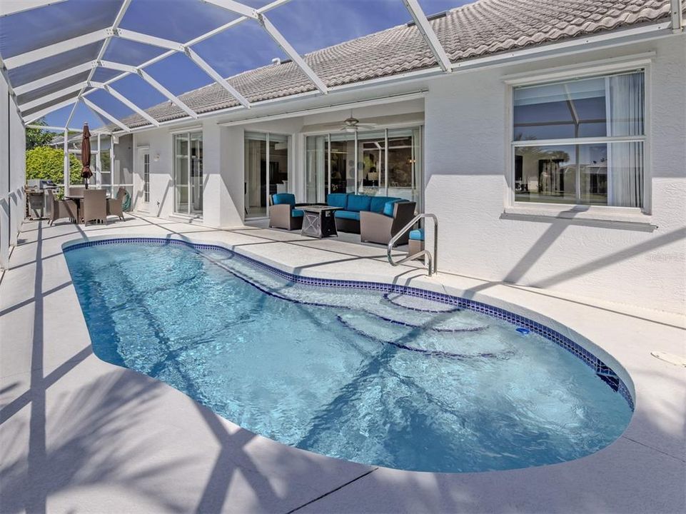 Activo con contrato: $679,000 (3 camas, 2 baños, 2314 Pies cuadrados)
