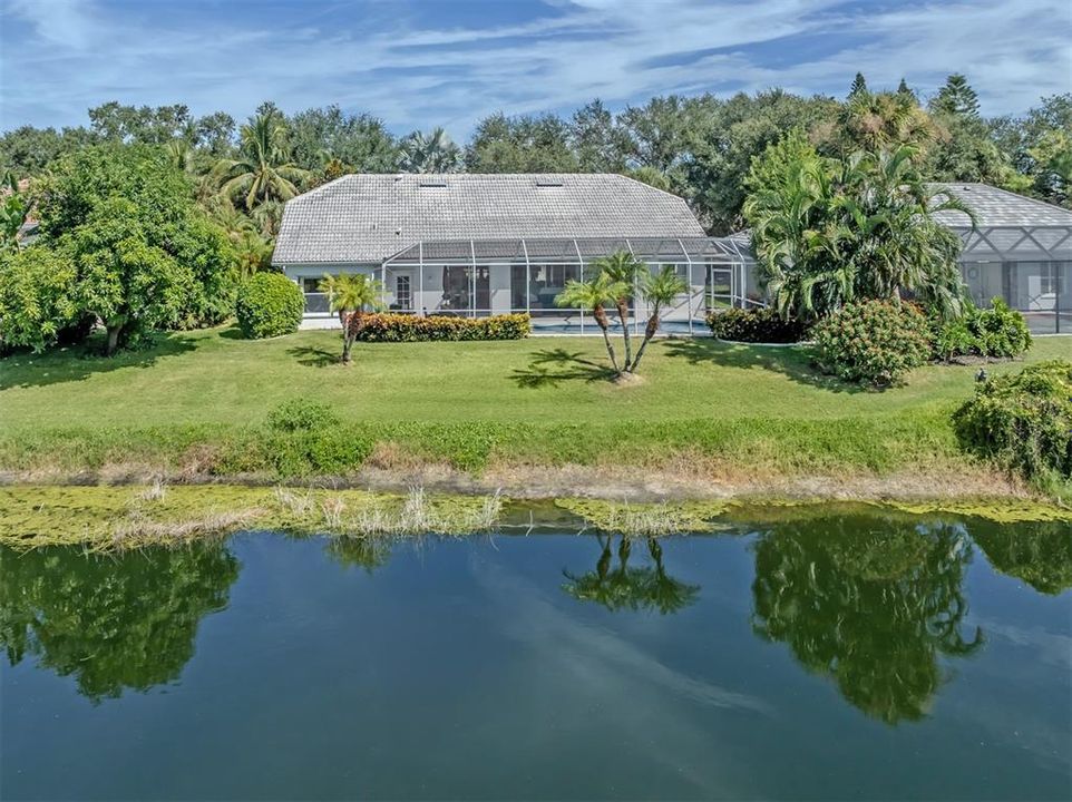 Activo con contrato: $679,000 (3 camas, 2 baños, 2314 Pies cuadrados)