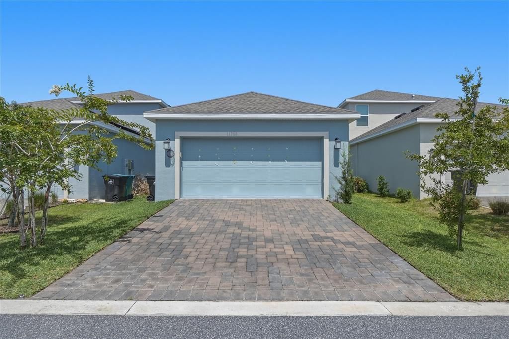 For Sale: $474,900 (3 beds, 2 baths, 2203 Square Feet)