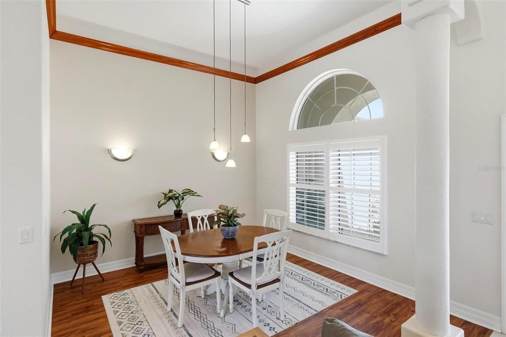For Sale: $535,000 (3 beds, 2 baths, 2284 Square Feet)