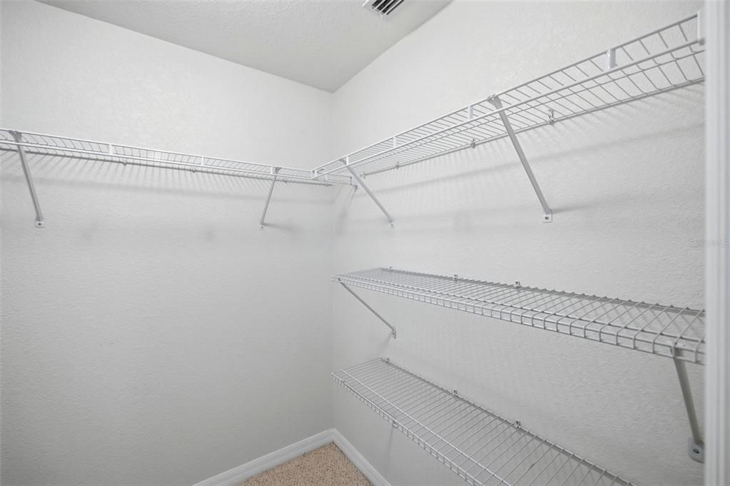 For Sale: $535,000 (3 beds, 2 baths, 2284 Square Feet)