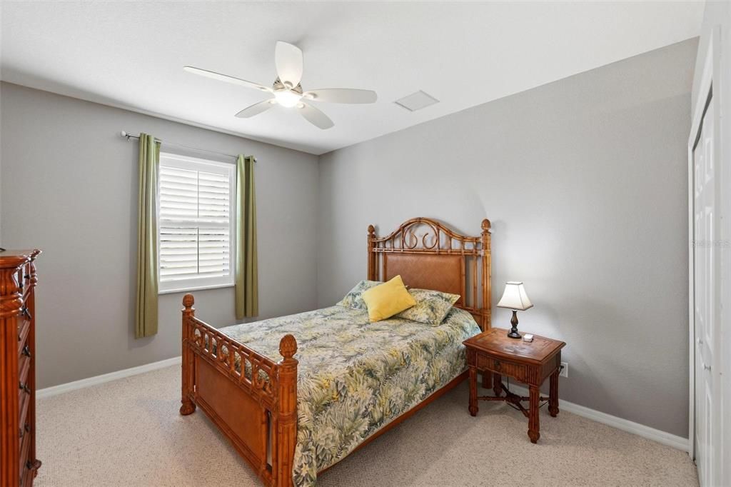 For Sale: $535,000 (3 beds, 2 baths, 2284 Square Feet)