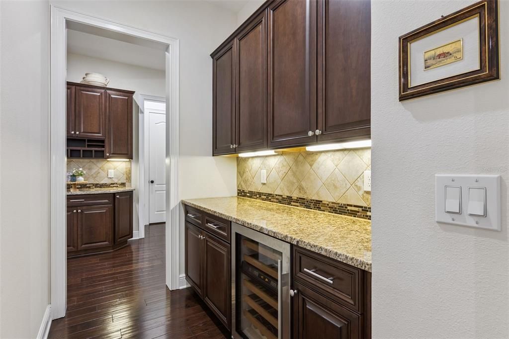 En Venta: $1,525,000 (4 camas, 4 baños, 4031 Pies cuadrados)