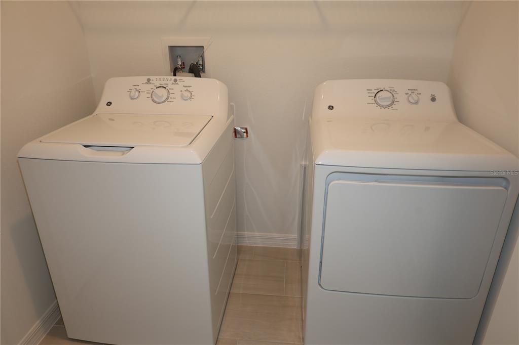 En Renta: $2,150 (3 camas, 2 baños, 1521 Pies cuadrados)