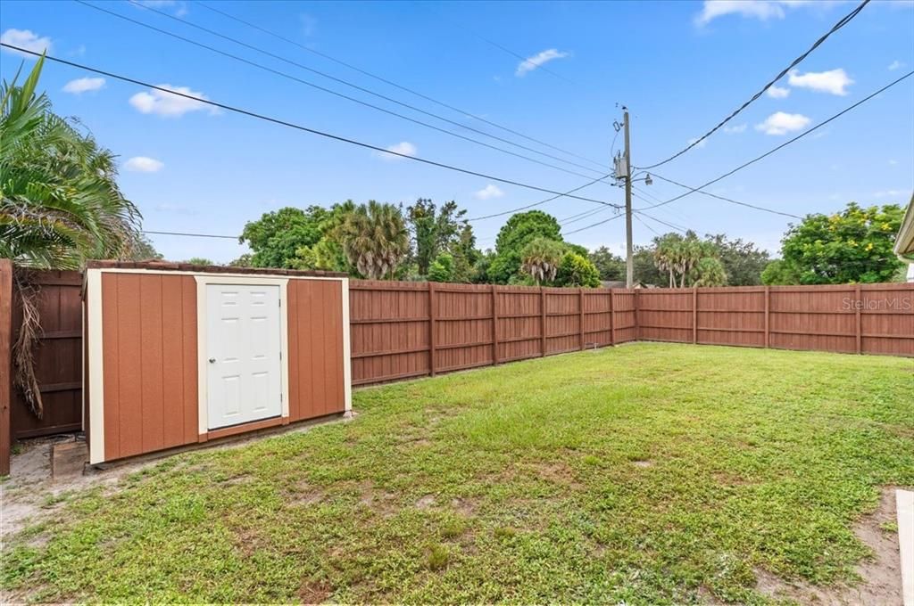 For Sale: $595,000 (3 beds, 2 baths, 1210 Square Feet)