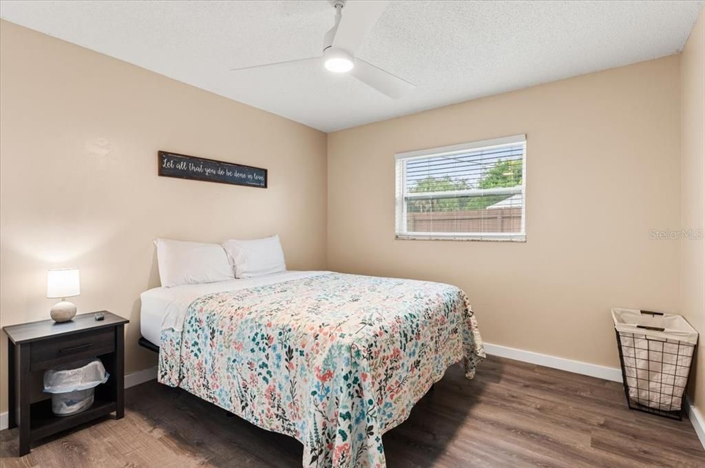 For Sale: $595,000 (3 beds, 2 baths, 1210 Square Feet)