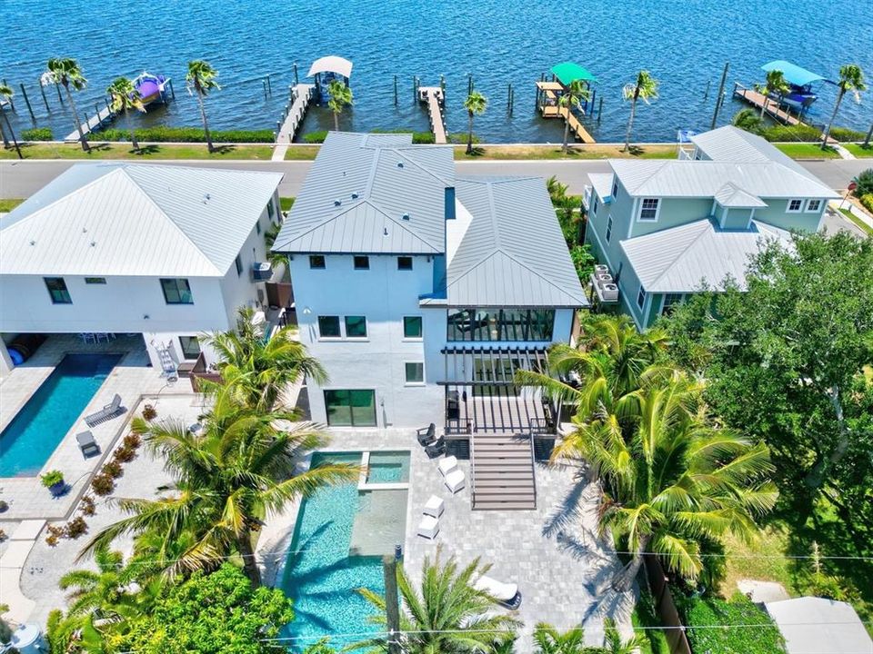 En Venta: $2,095,000 (4 camas, 3 baños, 3255 Pies cuadrados)