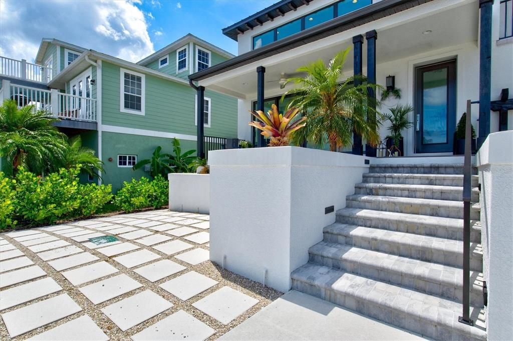 En Venta: $2,095,000 (4 camas, 3 baños, 3255 Pies cuadrados)