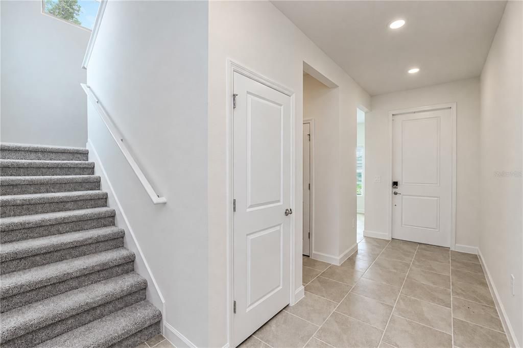 For Sale: $469,499 (4 beds, 2 baths, 2520 Square Feet)
