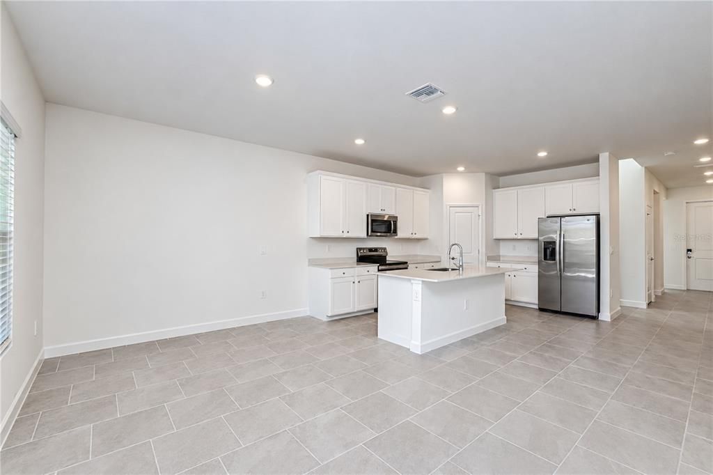For Sale: $469,499 (4 beds, 2 baths, 2520 Square Feet)