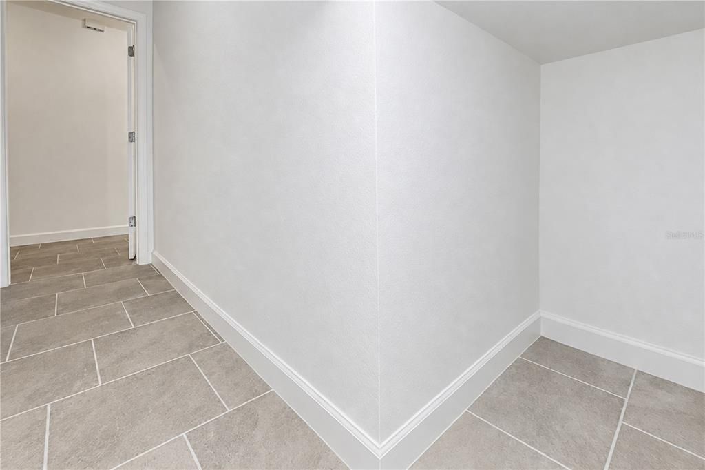 For Sale: $469,499 (4 beds, 2 baths, 2520 Square Feet)
