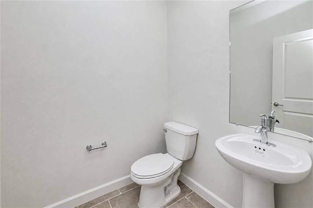 For Sale: $469,499 (4 beds, 2 baths, 2520 Square Feet)