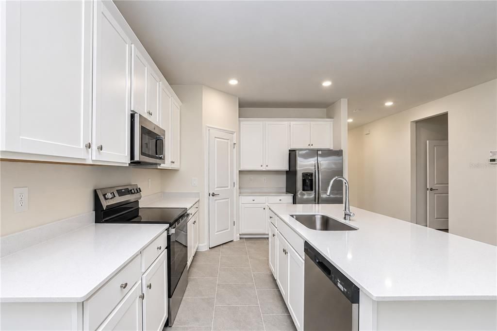 For Sale: $469,499 (4 beds, 2 baths, 2520 Square Feet)