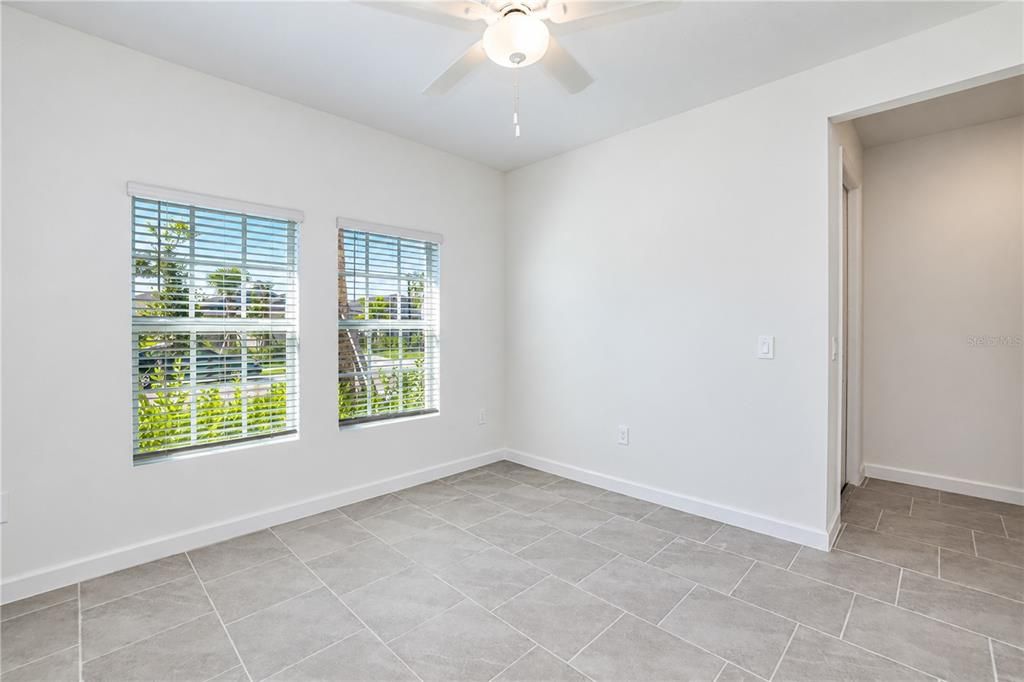 For Sale: $469,499 (4 beds, 2 baths, 2520 Square Feet)