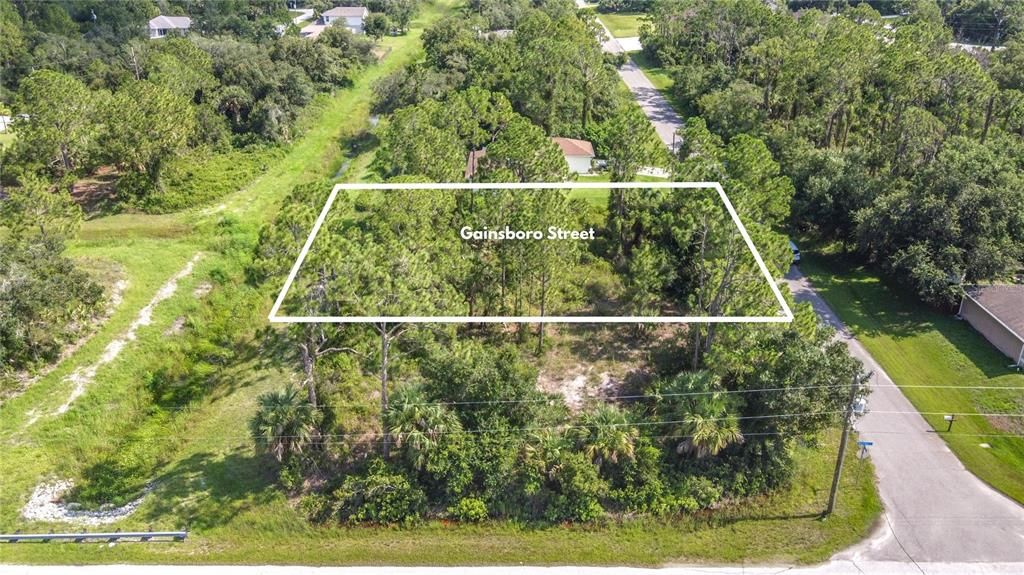 На продажу: $69,500 (0.92 acres)