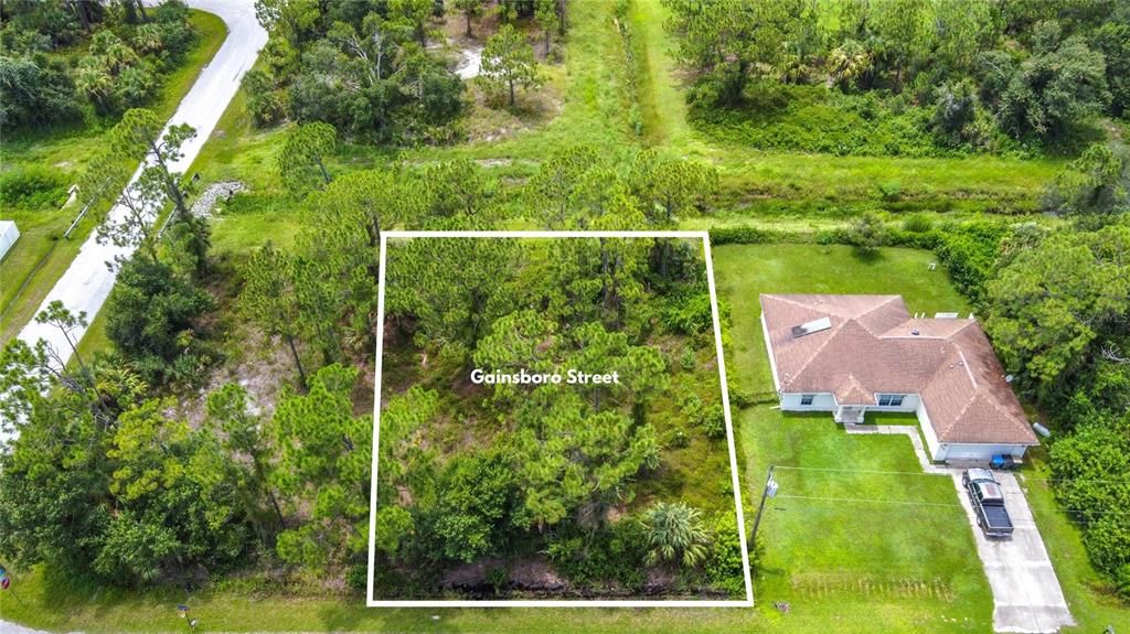 На продажу: $69,500 (0.92 acres)
